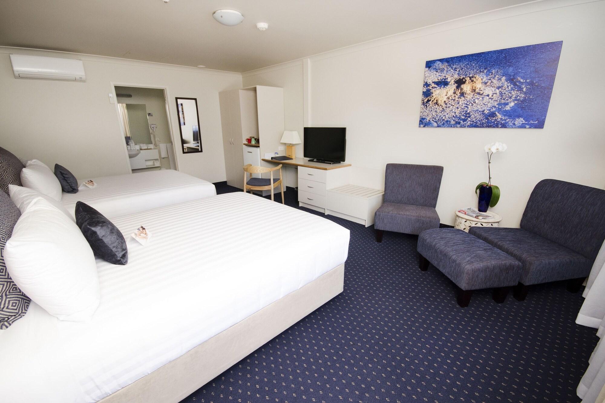Jetpark Hotel 4*